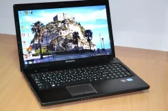 Lenovo G570. 15.6", ��� 4 ��, ���� 320���, WiFi, ����������� �� 3��. ��� ����� �� ������������-��-����� ����