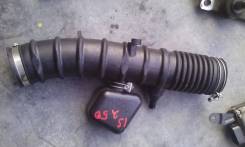 Патрубок воздухозаборника. Lexus IS250, GSE20 Lexus IS350, GSE20 Lexus IS300 Двигатель 4GRFSE