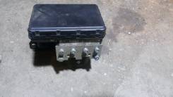 Блок abs. Toyota WiLL Cypha, NCP75 Toyota ist, NCP65 Toyota Scion Двигатель 1NZFE