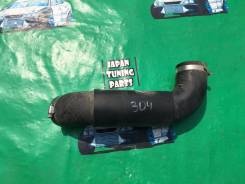 Патрубок турбины. Toyota Cresta, JZX100 Toyota Mark II, JZX100 Toyota Chaser, JZX100 Двигатель 1JZGTE