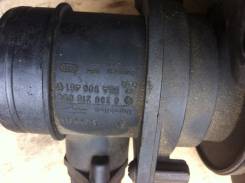 Датчик расхода воздуха. Volkswagen Sharan Volkswagen New Beetle Skoda Octavia Skoda Fabia SEAT Alhambra SEAT Toledo