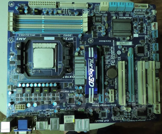 AMD FX-8150 ����