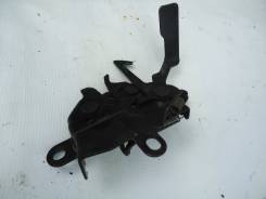 Замок капота. Toyota Corolla Levin, AE100, AE101 Toyota Sprinter Trueno, AE100, AE101 Двигатели: 4AGZE, 5AFE, 4AFE, 4AGE