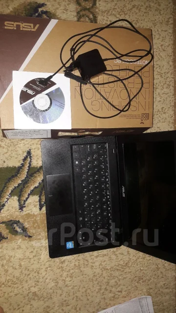 Asus X200MA. 11.6", 2,2����, ��� 4 ��, ���� 500���, WiFi: 1, Bluetooth: 1, ����������� �� 4��. ����