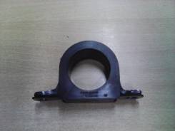 Крепление рулевой рейки. Toyota Vista, SV41, CV43, SV20, SV32, SV22, SV40, SV30, VZV32, CV20, CV30, CV40, VZV20, VZV30, SV35, SV25, SV21, SV43 Toyota...