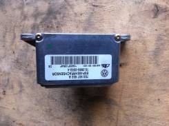 Датчик ускорения. Volkswagen Touareg, 7L7, 7L6, 7LA Volkswagen Jetta Volkswagen Touran, 1T3 Skoda Octavia, 1Z, 1Z5 Двигатели: CBWA, BKS, BLE, BAR, AZZ...