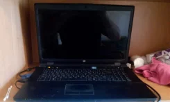 DNS Extreme. 17.3", 2,5����, ��� 8 ��, ���� 750���, WiFi, Bluetooth. ��� ����� �� ������������ ����