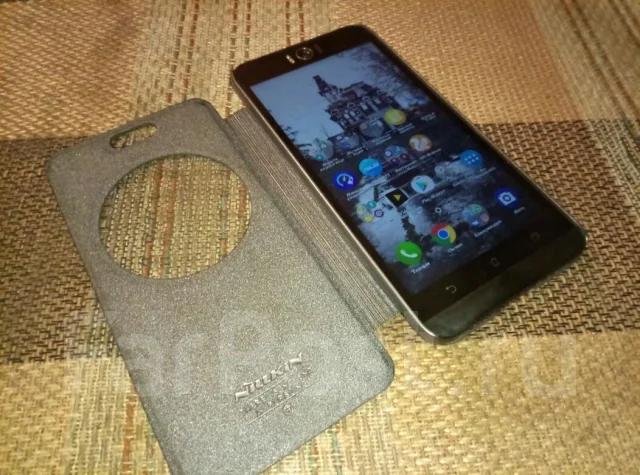 Asus ZenFone. �/� ����
