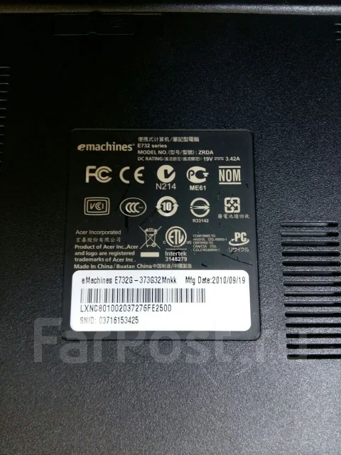 eMachines E732G. 15.6", 2 400����, ��� 3072 ��, ���� 320���, WiFi: 1, Bluetooth: 1 ����