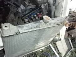 Радиатор охлаждения двигателя. Toyota Carina, KA67 Двигатель 5KJ