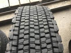 Bridgestone W900. Зимние, без шипов, 2014 год, износ: 5%, 1 шт