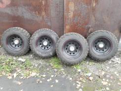 Колеса грязевые Kumho. x15 5x139.70 ET-25 ЦО 98,6 мм.