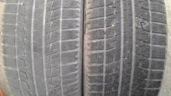 Bridgestone Blizzak Revo2. Зимние, без шипов, износ: 30%, 2 шт