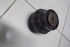 Крышка корпуса воздушного фильтра. Toyota: Sienna, Aurion, Crown, Tacoma, Corolla Axio, RAV4, Camry, Avalon, Harrier, Venza, Vellfire, Land Cruiser Pr...