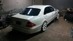 Mercedes-Benz S-Class. 220