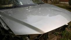 Капот. Mazda