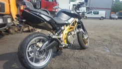 Aprilia Shiver 750. 750����. ��., ����������, ��� ���, � �������� ����