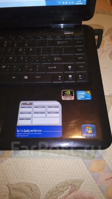 Asus K40IN. 14.1", 2,2����, ��� 4 ��, ���� 320���, WiFi: 1, Bluetooth: 1. ��� ����� �� ������������ ����
