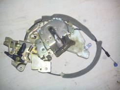 Замок двери. Nissan Serena, PC24