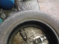 Goodyear UltraGrip 500. Зимние, шипованные, износ: 30%, 1 шт