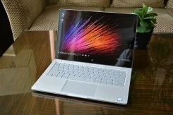 Xiaomi Mi Notebook Air 12.5. 12", 900����, ��� 4 ��, ���� 128���, WiFi: 1, Bluetooth: 1, ����������� �� 10��. ��� ����� �� ������������ ����