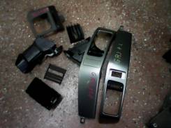 Консоль панели приборов. Toyota Land Cruiser Prado, TRJ125, RZJ120, KDJ125, GRJ120, TRJ120W, KZJ120, KDJ121, RZJ125, VZJ120, RZJ120W, KDJ120W, KDJ121W...