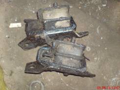 Подушка двигателя. Subaru Leone