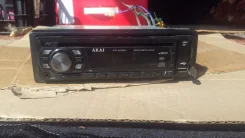 Akai ACR-220MMU ����