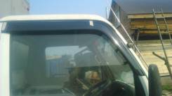 Ветровик на дверь. Isuzu Elf Nissan Atlas