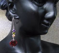 Серьги.