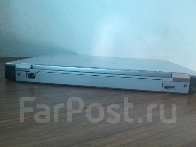 Dell Latitude E6410. 14.1", 2 400����, ��� 4 ��, ���� 300���, WiFi: 1, Bluetooth: 1, ����������� �� 8��. ����