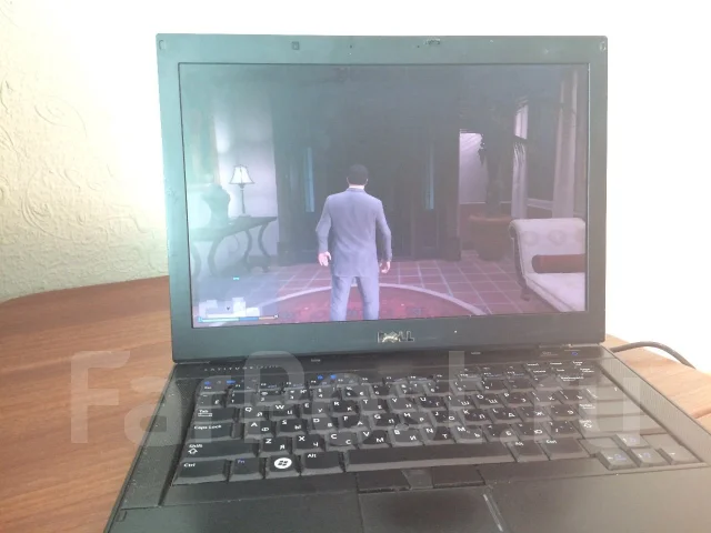 Dell Latitude E6410. 14.1", 2 400����, ��� 4 ��, ���� 300���, WiFi: 1, Bluetooth: 1, ����������� �� 8��. ����