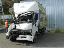 Hino 300. Продается грузовик после ДТП, 4 009 куб. см., 4 000 кг.