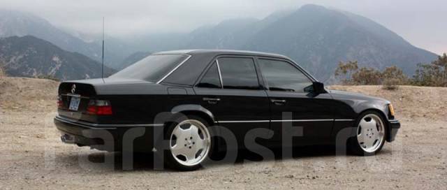 Накачанный «Волчок»: Mercedes-Benz W124 E60 AMG 1992 года (26 фото)