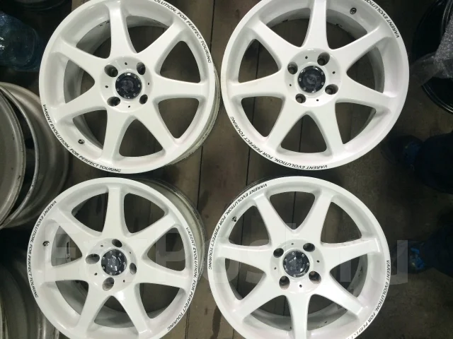 Hot Stuff Waren WS. 7.0x17", 4x114.3, ET45, �� 71���. ����