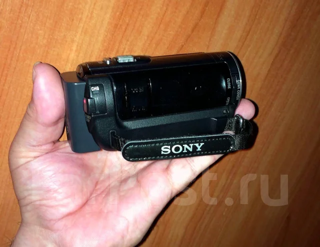 Sony HDR-CX110E. ����� 4-� �� ����