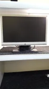 BenQ. 18" ����