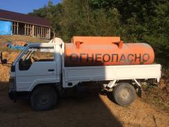 Toyota Dyna. Продам бензовоз toyota dyna, 3 000 куб. см., 2 200,00 куб. м.