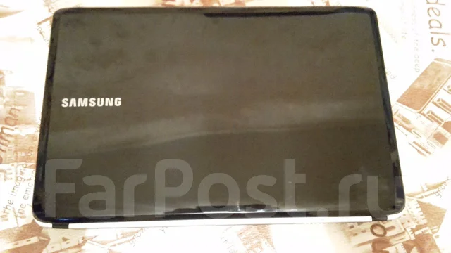 Samsung RV510. 15.6", 2,3����, ��� 2048 ��, ���� 320���, WiFi: 1, ����������� �� 3��. ����