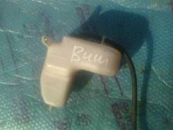 Расширительный бачок. Toyota Wish, ANE11, ANE10, ZNE10, ZNE14, ZNE14G, ZNE10G, ANE10G, ANE11W
