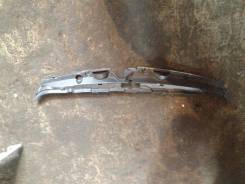 Планка радиатора. Toyota Wish, ANE11, ANE10, ZNE10, ZNE14, ZNE14G, ZNE10G, ANE10G, ANE11W