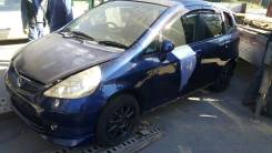 Стекло лобовое. Honda Fit, GD1