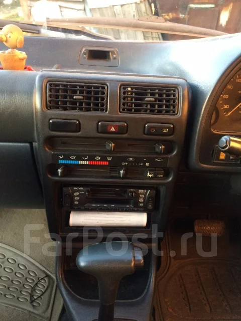 Toyota Starlet. �������, ��������, 1.3 (88��.�.), ������, 250����. �� ����