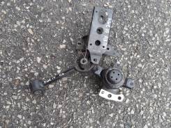 Подушка ДВС с АКПП. Toyota Passo, KGC10 Двигатель 1KRFE