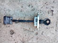 Ограничитель двери. Honda Stream, DBA-RN7, DBA-RN6, DBA-RN9, DBA-RN8