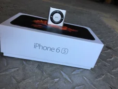Apple iPod shuffle 2. ����