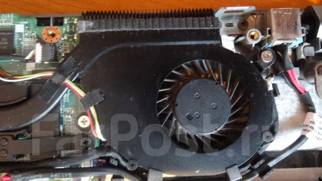 Acer Aspire V5-572PG-53338G50amm. 15.6", 1,3����, ��� 8 ��, ���� 550���, WiFi: 1, Bluetooth: 1 ����