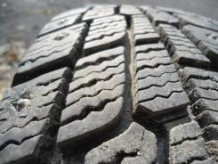 Michelin X-Ice North. Зимние, шипованные, 2012 год, износ: 5%, 2 шт