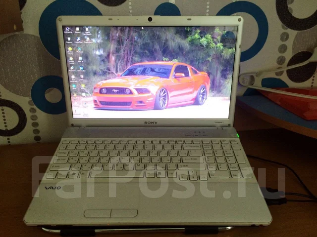 Sony VAIO. ��� 1536 ��, ���� 300���, WiFi: 1, Bluetooth: 1, ����������� �� 2��. ����