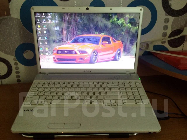 Sony VAIO. ��� 1536 ��, ���� 300���, WiFi: 1, Bluetooth: 1, ����������� �� 2��. ����